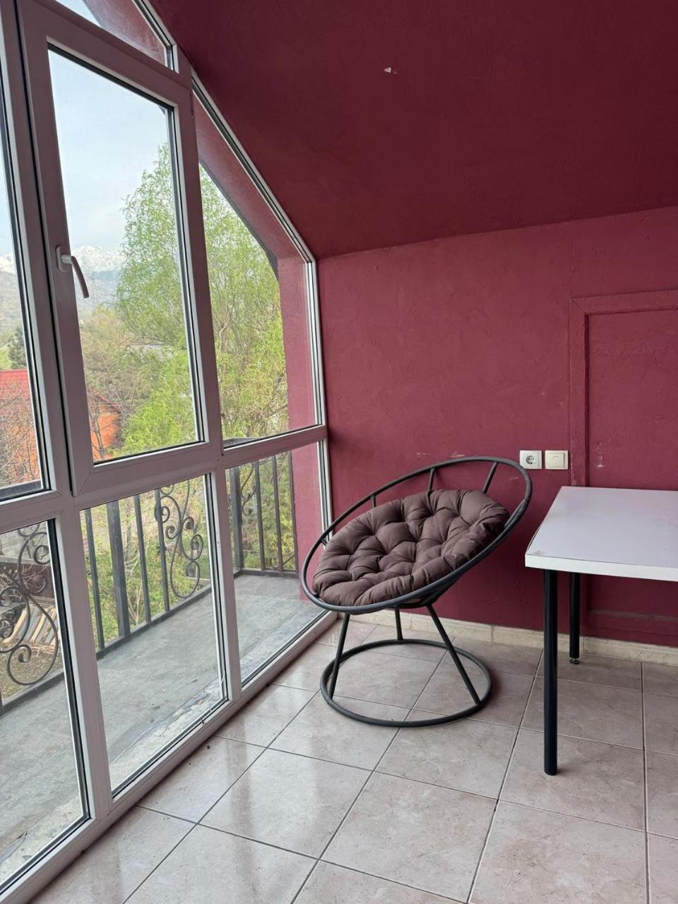 Коттедж 3-Ех Уровневый Almatý Exterior foto
